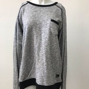 Long sleeve grey crewneck